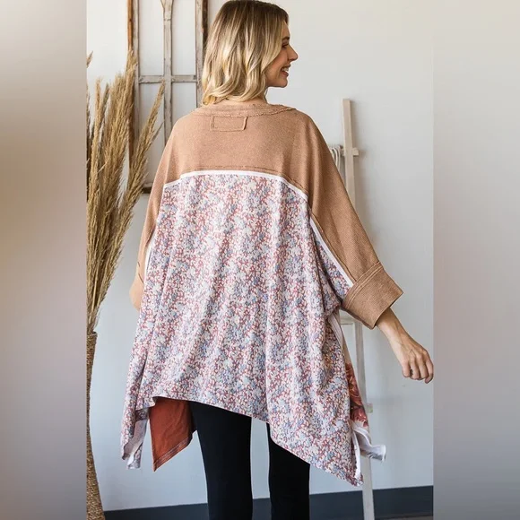 Oli & Hali Floral Boho Patchwork Tunic Top M/L - Mixed Print Oversized V-Neck - Picture 4 of 11